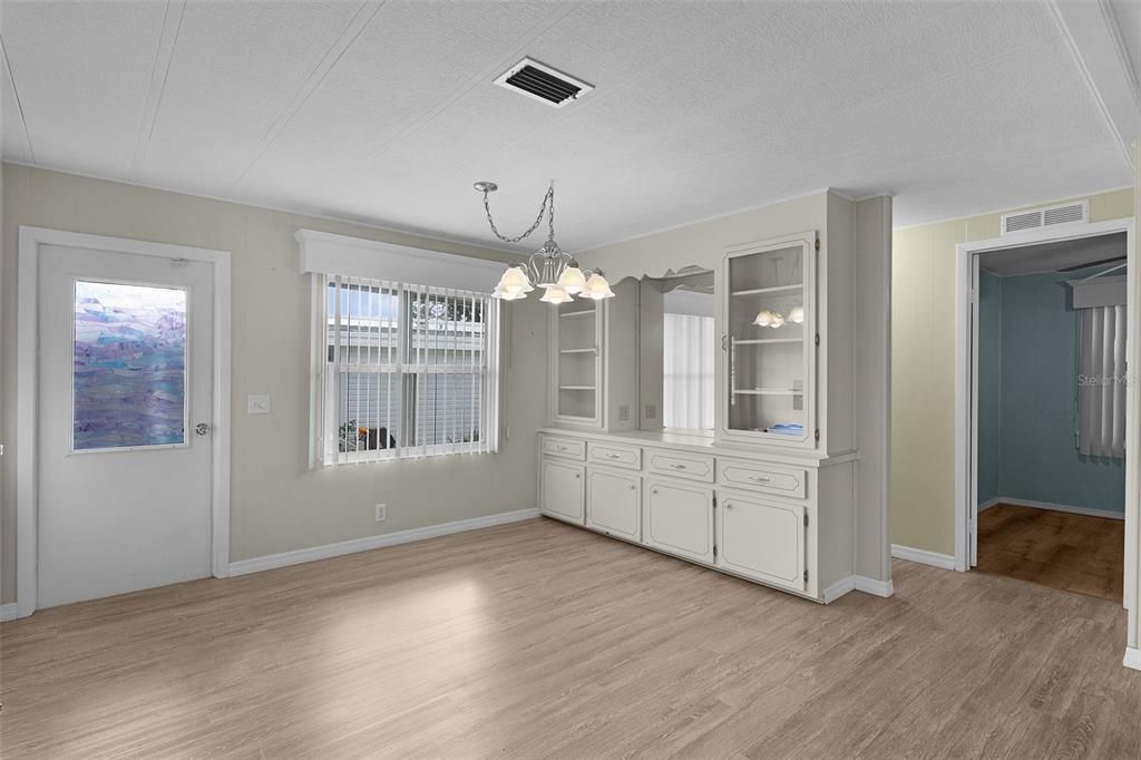 En Venta: $179,900 (2 camas, 2 baños, 1152 Pies cuadrados)