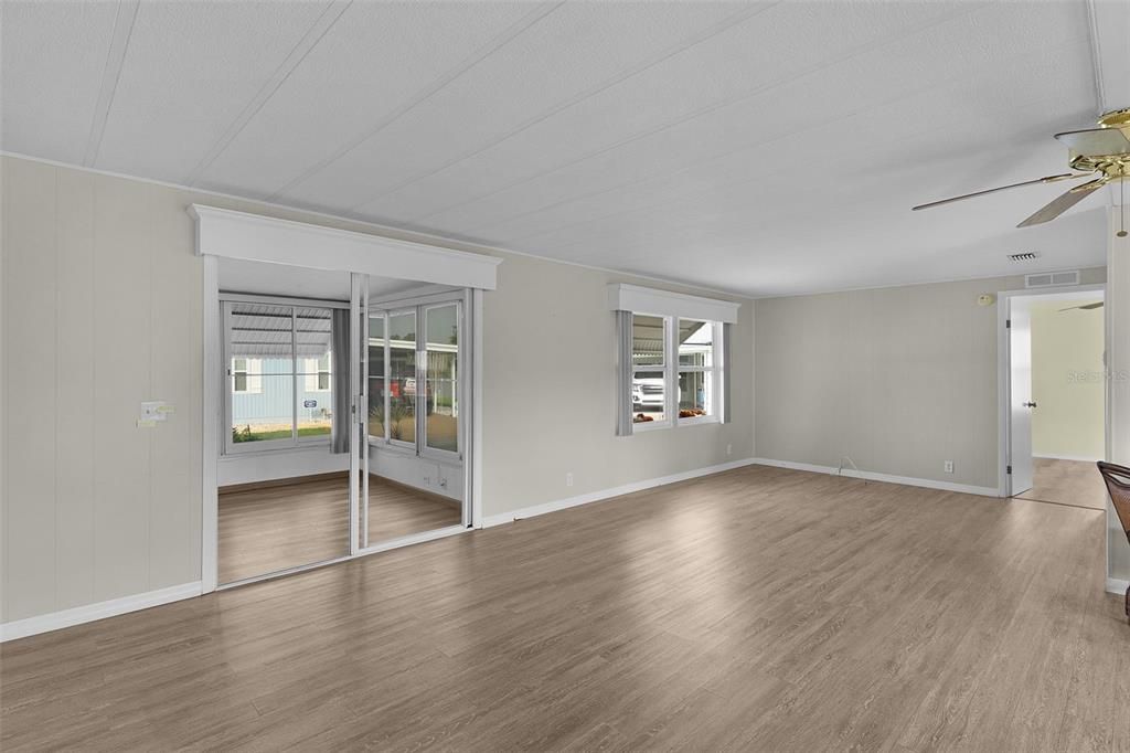 En Venta: $179,900 (2 camas, 2 baños, 1152 Pies cuadrados)