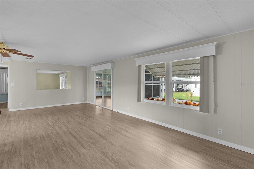 En Venta: $179,900 (2 camas, 2 baños, 1152 Pies cuadrados)