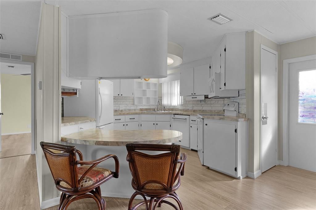 En Venta: $179,900 (2 camas, 2 baños, 1152 Pies cuadrados)