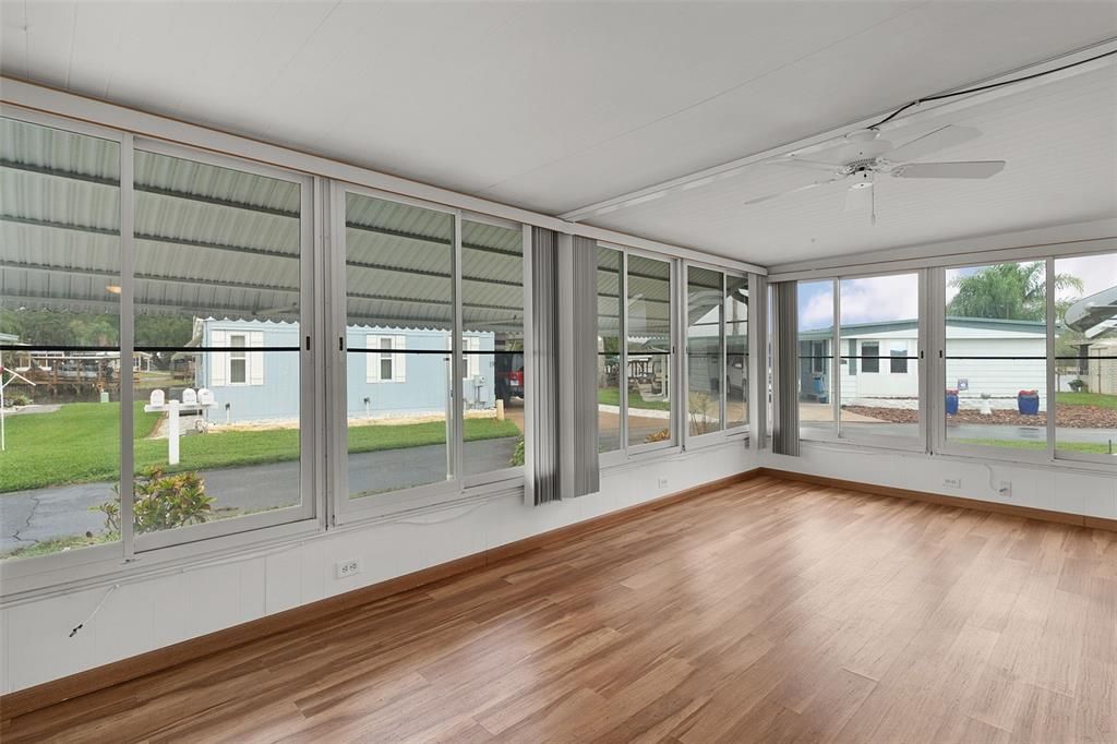 En Venta: $179,900 (2 camas, 2 baños, 1152 Pies cuadrados)