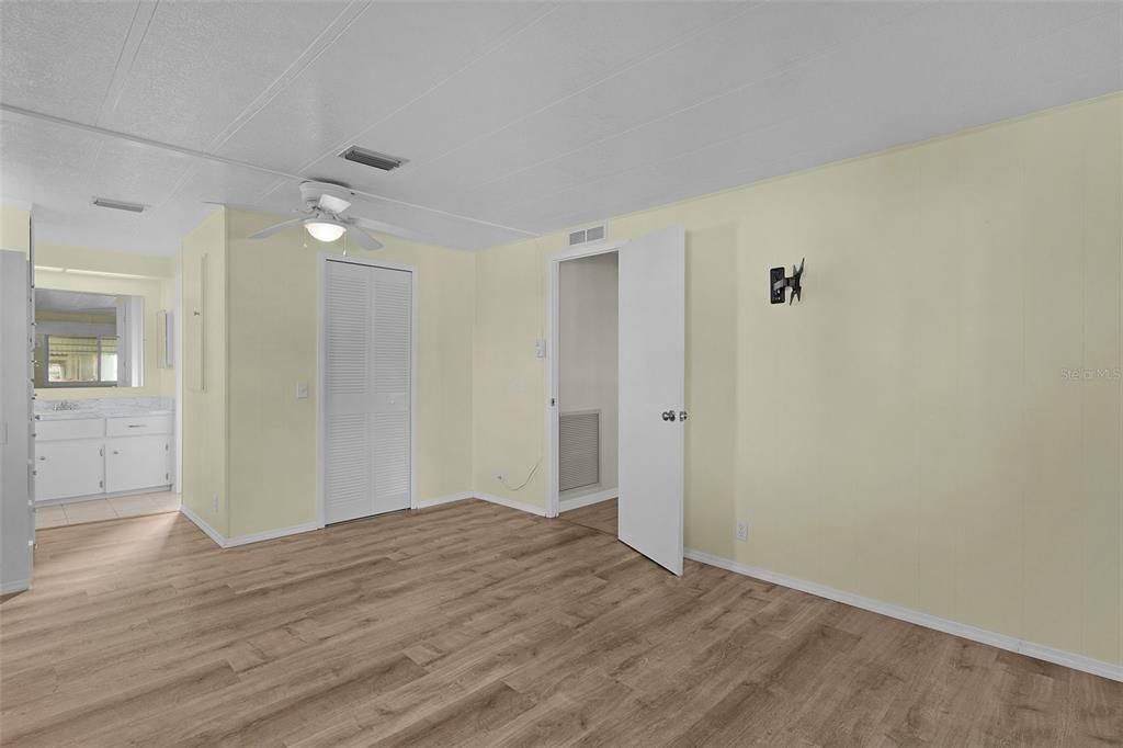 En Venta: $179,900 (2 camas, 2 baños, 1152 Pies cuadrados)