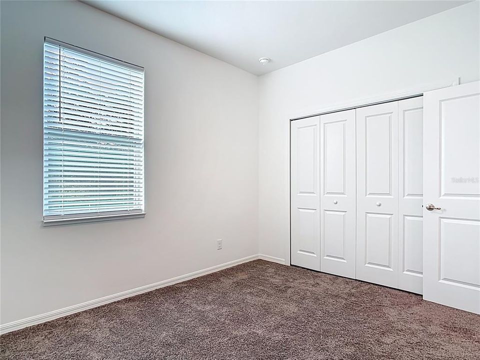 出租: $2,000 (3 贝兹, 2 浴室, 1470 平方英尺)