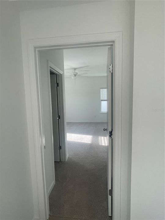 В аренду: $2,300 (4 спален, 3 ванн, 2039 Квадратных фут)