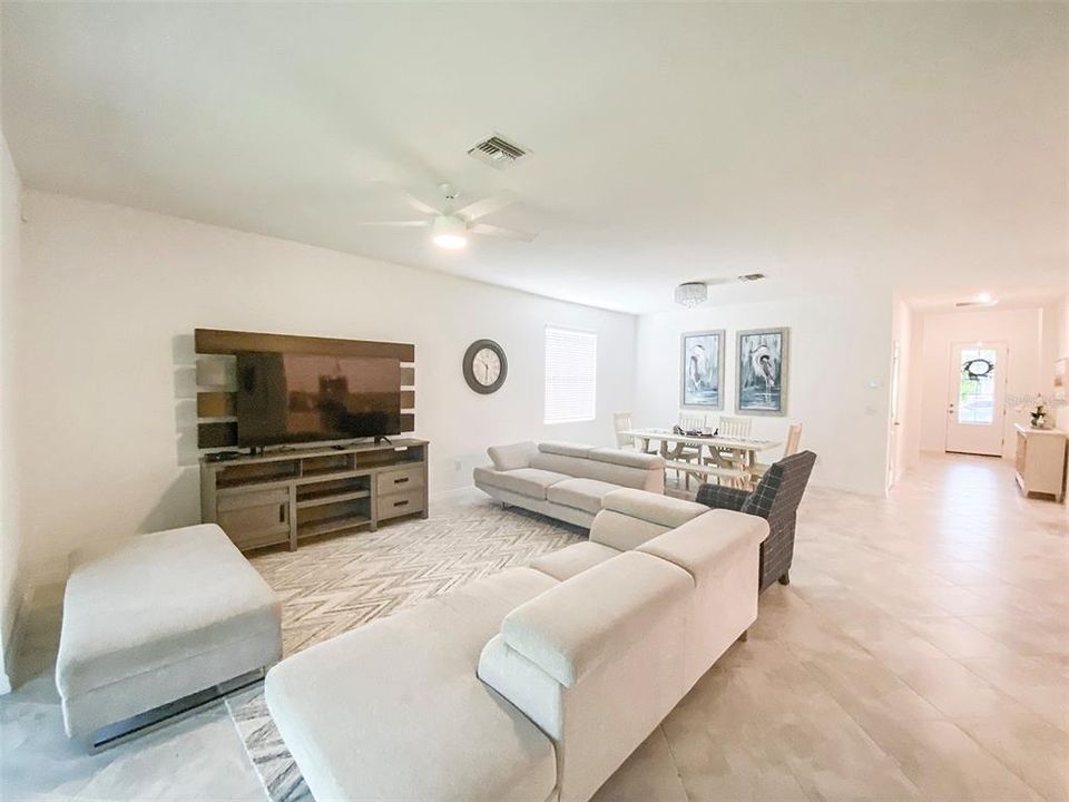 For Rent: $3,500 (4 beds, 3 baths, 2027 Square Feet)