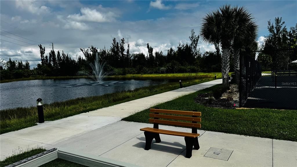 出租: $1,620 (2 贝兹, 2 浴室, 1510 平方英尺)