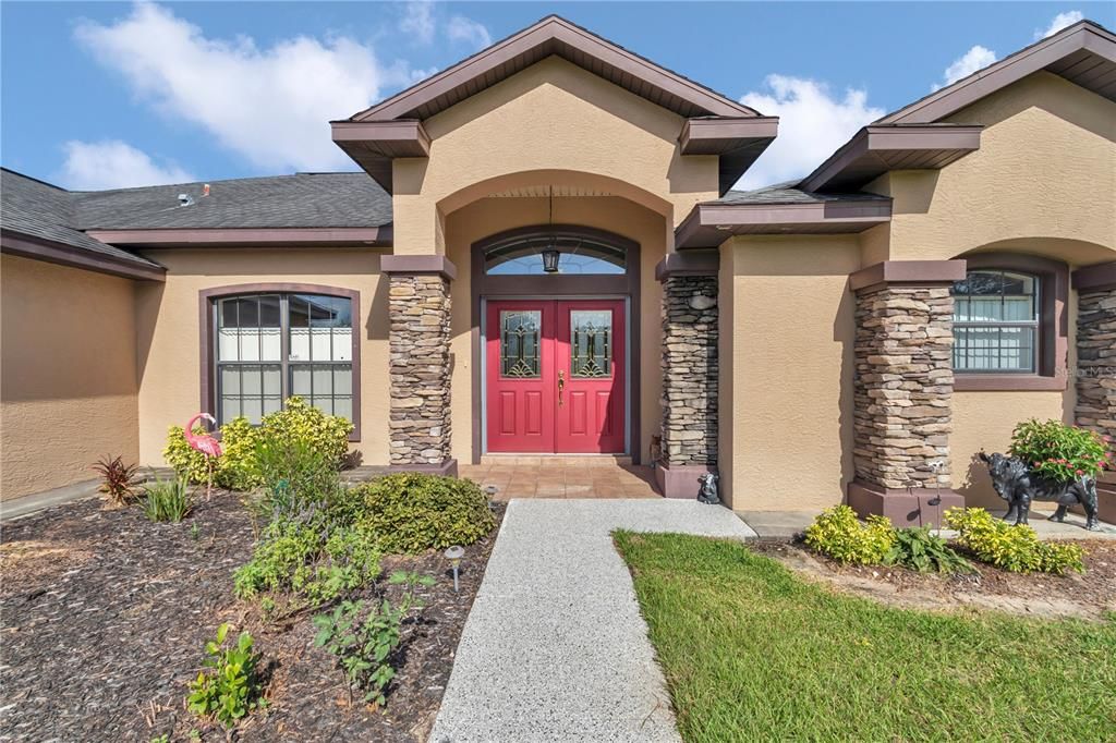 For Sale: $824,900 (3 beds, 2 baths, 2239 Square Feet)