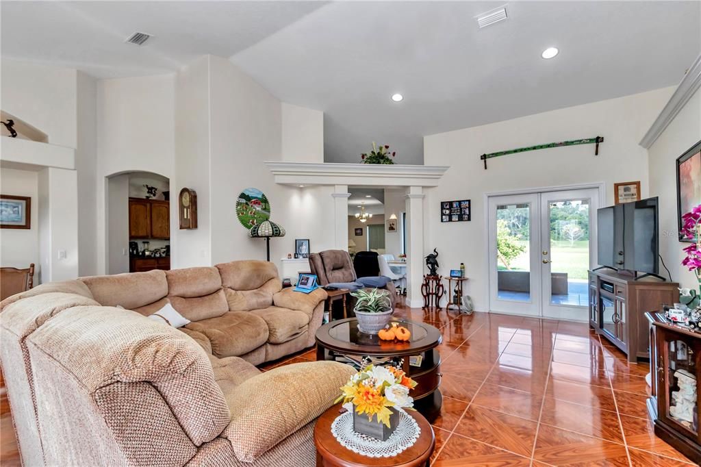 For Sale: $824,900 (3 beds, 2 baths, 2239 Square Feet)