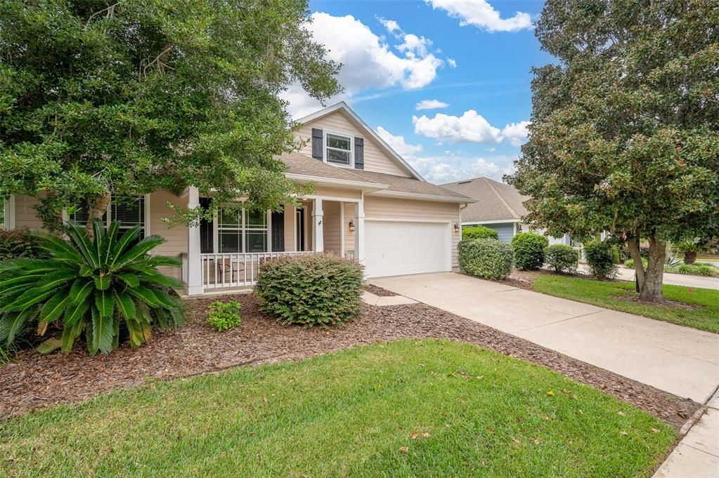 Active With Contract: $434,500 (5 beds, 3 baths, 2137 Square Feet)