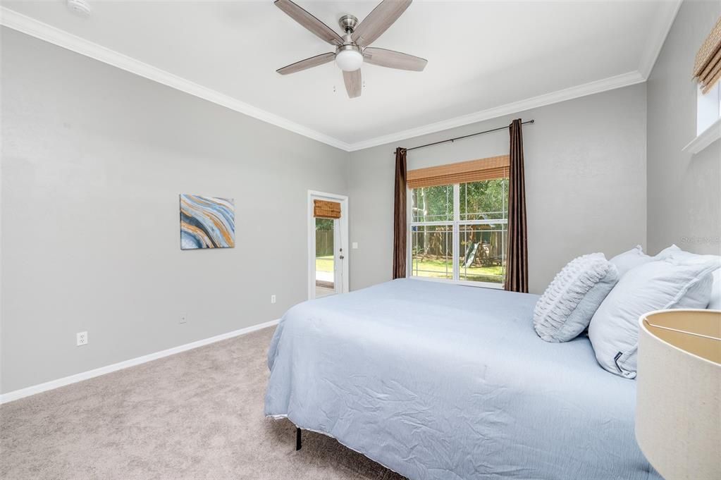 Active With Contract: $434,500 (5 beds, 3 baths, 2137 Square Feet)