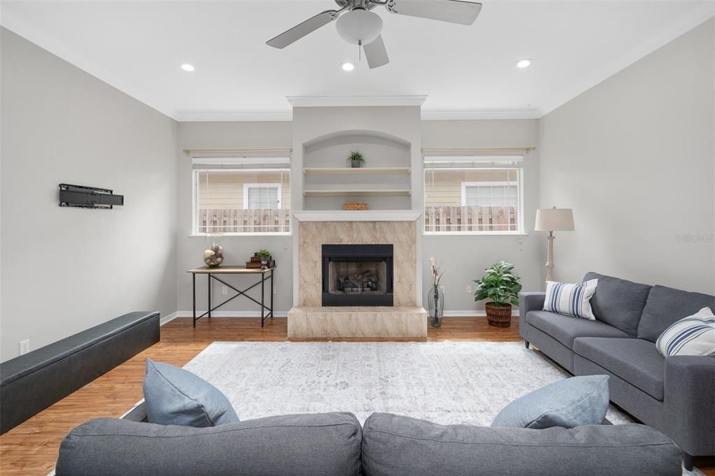 Active With Contract: $434,500 (5 beds, 3 baths, 2137 Square Feet)