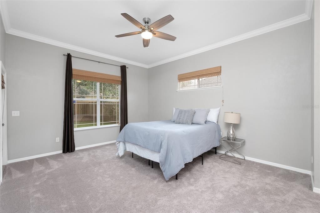 Active With Contract: $434,500 (5 beds, 3 baths, 2137 Square Feet)