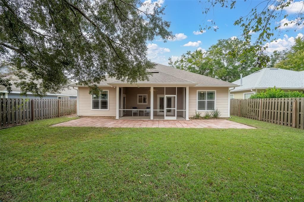 Active With Contract: $434,500 (5 beds, 3 baths, 2137 Square Feet)