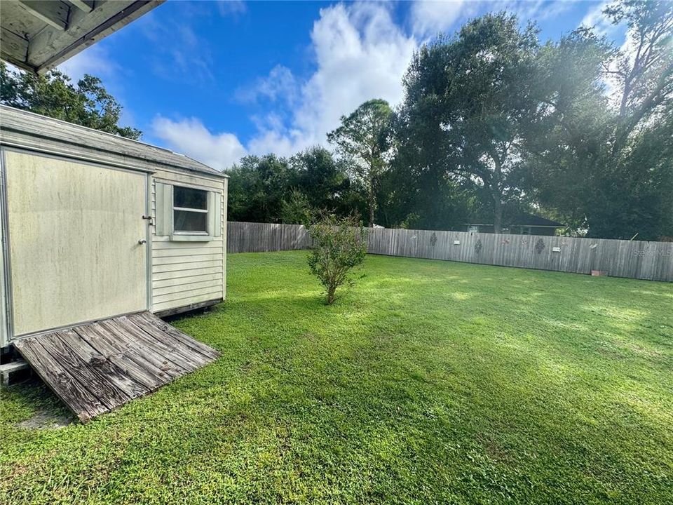 For Sale: $235,000 (3 beds, 1 baths, 984 Square Feet)