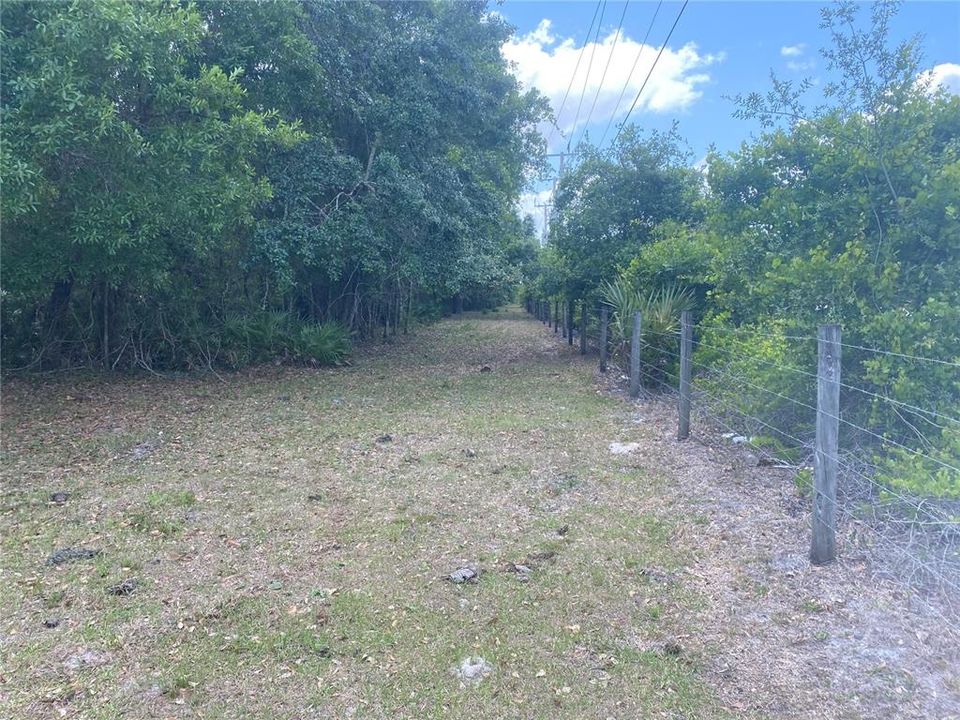 En Venta: $237,000 (9.33 acres)