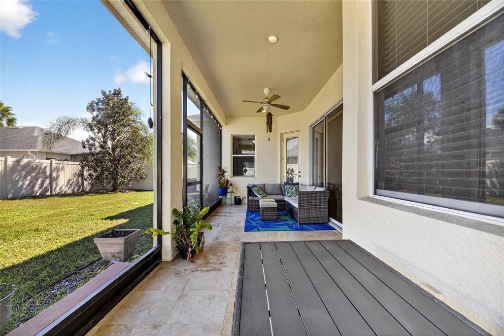 Под контрактом: $3,350 (5 спален, 3 ванн, 2855 Квадратных фут)