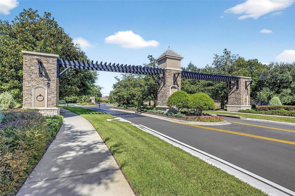 Под контрактом: $3,350 (5 спален, 3 ванн, 2855 Квадратных фут)