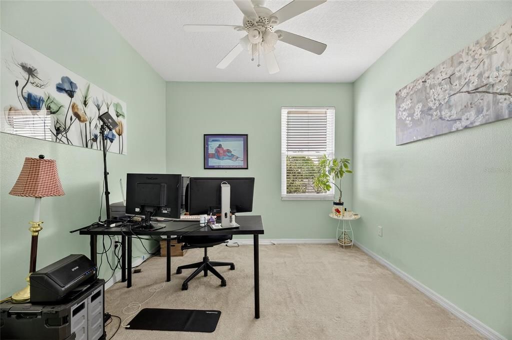 Под контрактом: $3,350 (5 спален, 3 ванн, 2855 Квадратных фут)