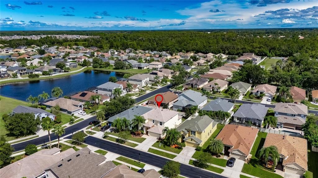 Под контрактом: $3,350 (5 спален, 3 ванн, 2855 Квадратных фут)