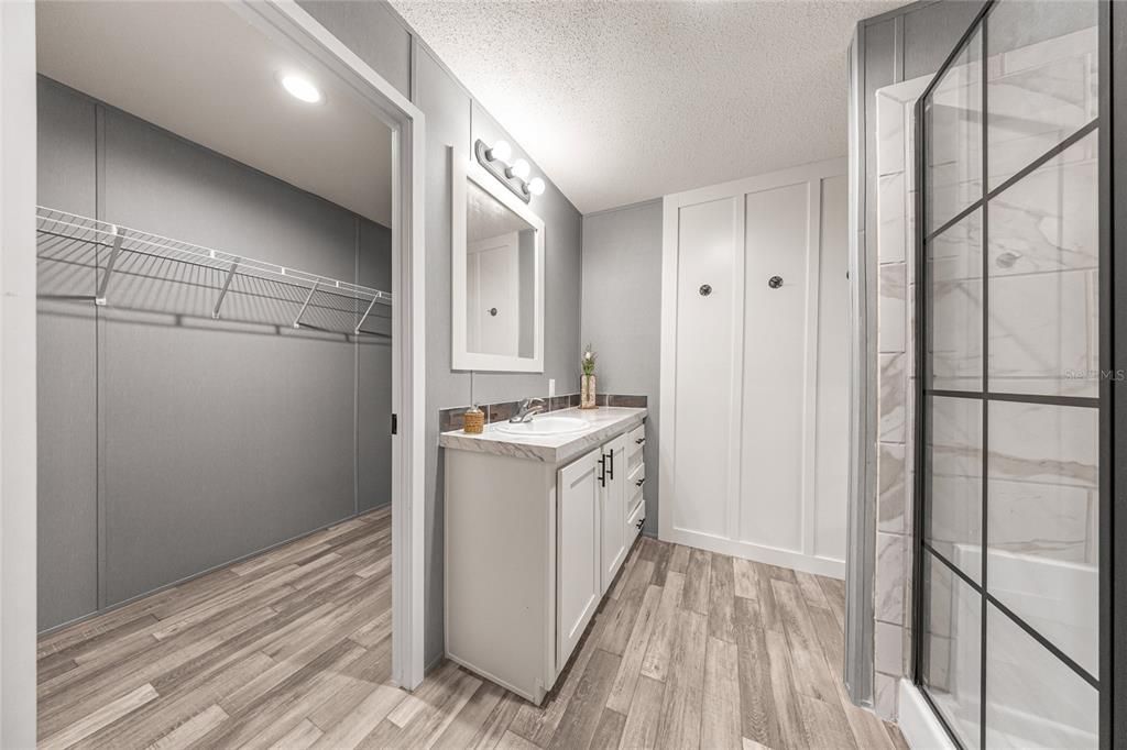 待售: $189,900 (2 贝兹, 2 浴室, 1130 平方英尺)