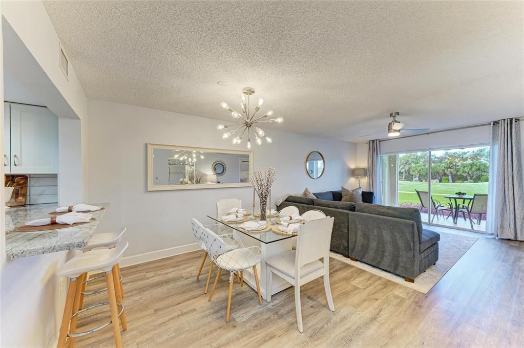 На продажу: $340,000 (2 спален, 2 ванн, 1106 Квадратных фут)