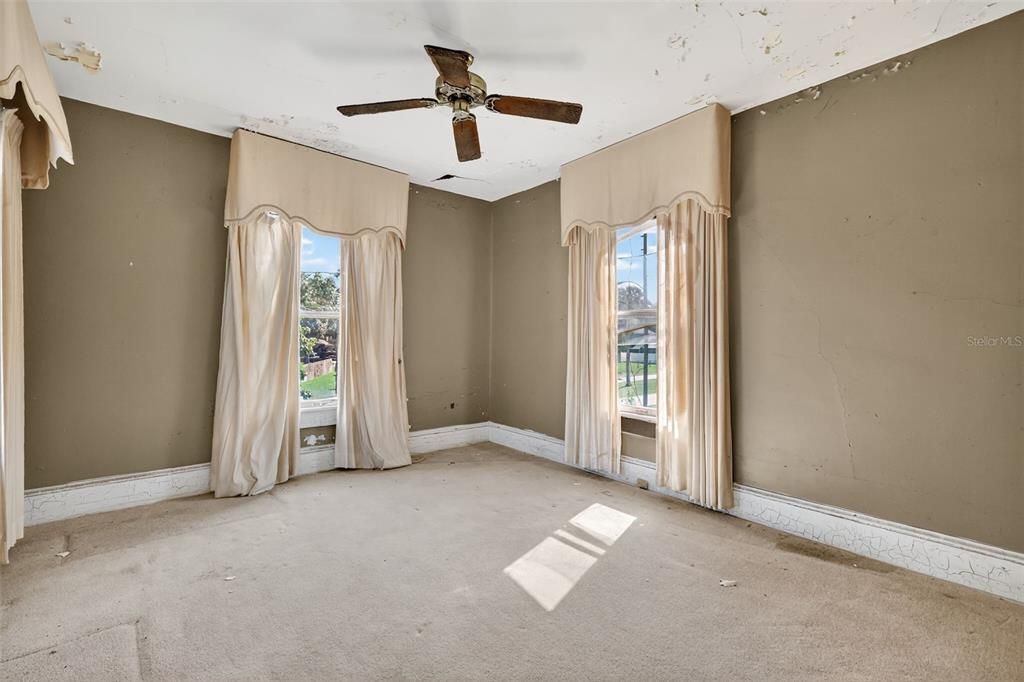 待售: $260,000 (3 贝兹, 2 浴室, 1773 平方英尺)