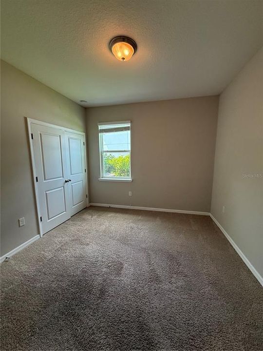 Active With Contract: $425,000 (3 beds, 2 baths, 2036 Square Feet)