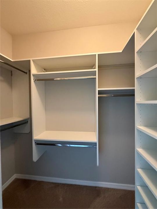 Active With Contract: $425,000 (3 beds, 2 baths, 2036 Square Feet)