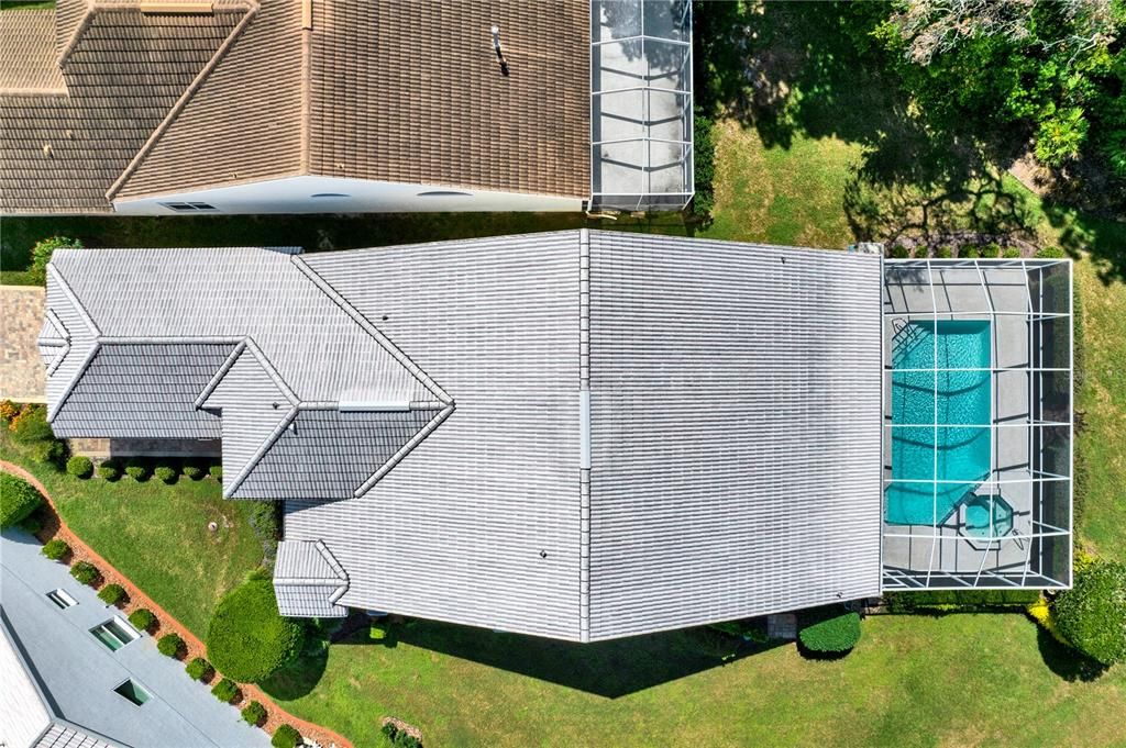 For Sale: $449,999 (3 beds, 3 baths, 2516 Square Feet)