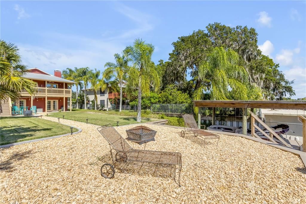 待售: $729,000 (3 贝兹, 2 浴室, 2064 平方英尺)