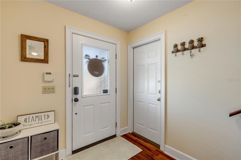 待售: $729,000 (3 贝兹, 2 浴室, 2064 平方英尺)