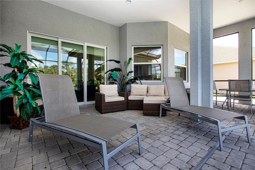 For Rent: $3,500 (2 beds, 2 baths, 1999 Square Feet)