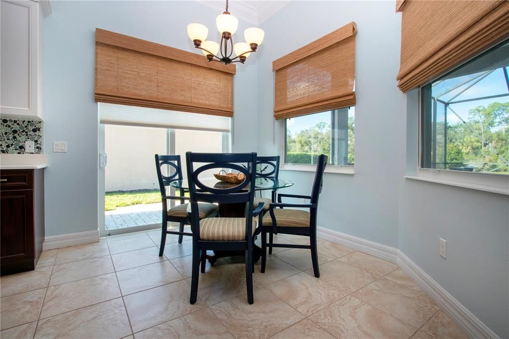 For Rent: $3,500 (2 beds, 2 baths, 1999 Square Feet)