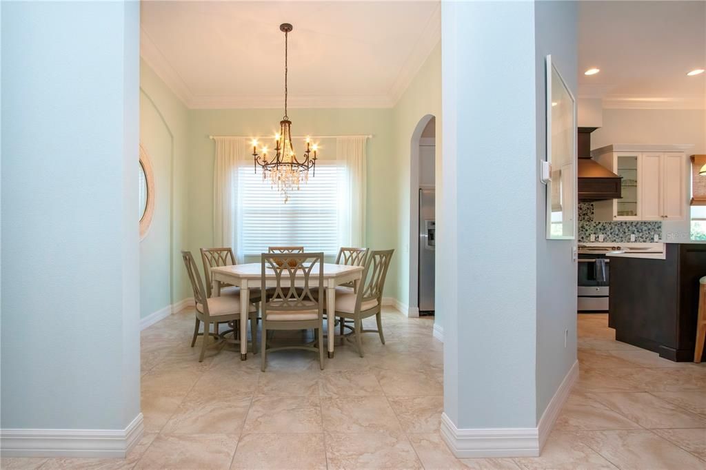 For Rent: $3,500 (2 beds, 2 baths, 1999 Square Feet)