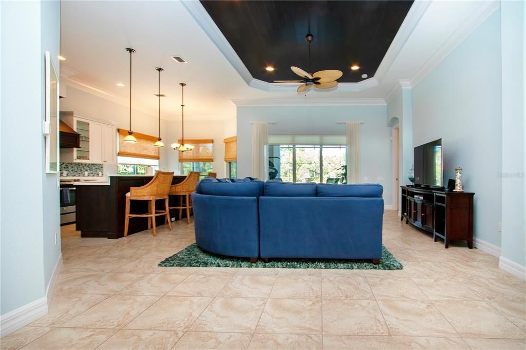 For Rent: $3,500 (2 beds, 2 baths, 1999 Square Feet)