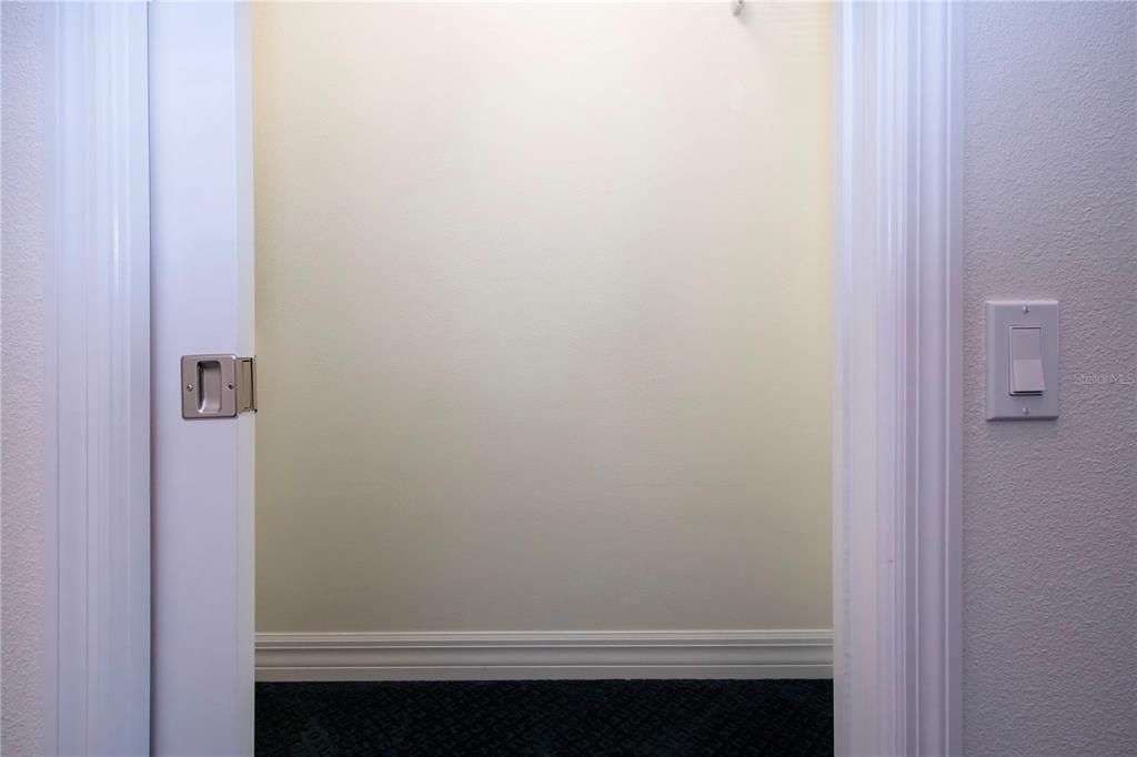 For Rent: $3,500 (2 beds, 2 baths, 1999 Square Feet)