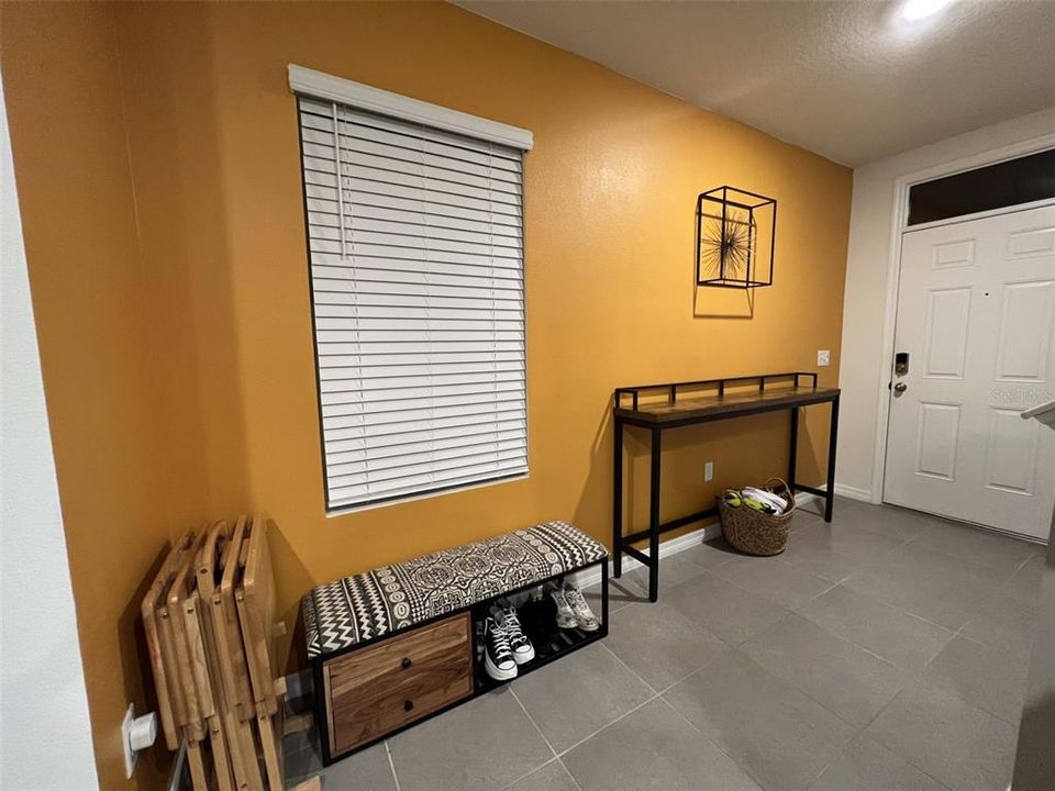 For Rent: $2,700 (4 beds, 2 baths, 2328 Square Feet)