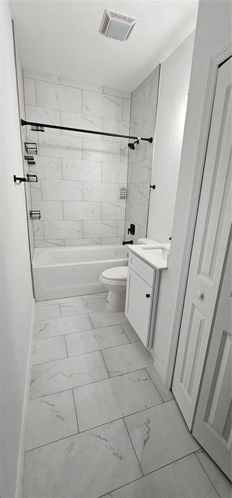 For Rent: $1,600 (3 beds, 2 baths, 1250 Square Feet)