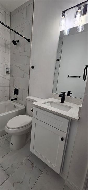 For Rent: $1,600 (3 beds, 2 baths, 1250 Square Feet)