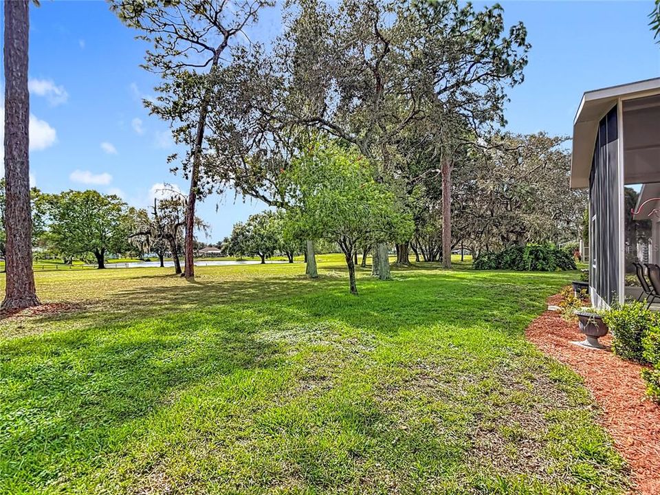 For Sale: $349,900 (3 beds, 2 baths, 1587 Square Feet)