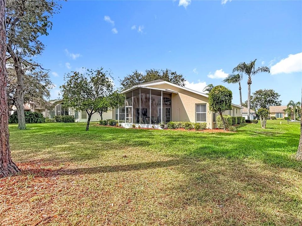 For Sale: $349,900 (3 beds, 2 baths, 1587 Square Feet)