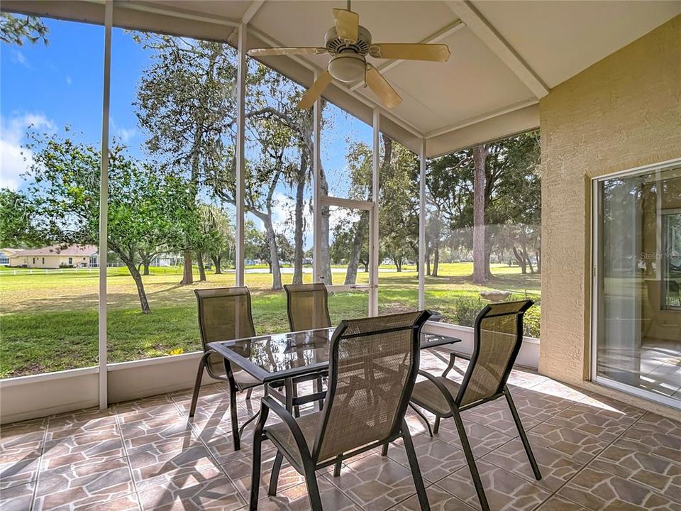 For Sale: $349,900 (3 beds, 2 baths, 1587 Square Feet)