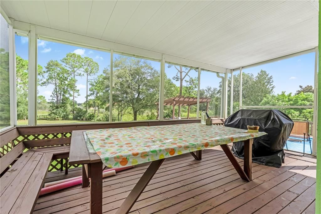 For Sale: $629,900 (4 beds, 3 baths, 2551 Square Feet)