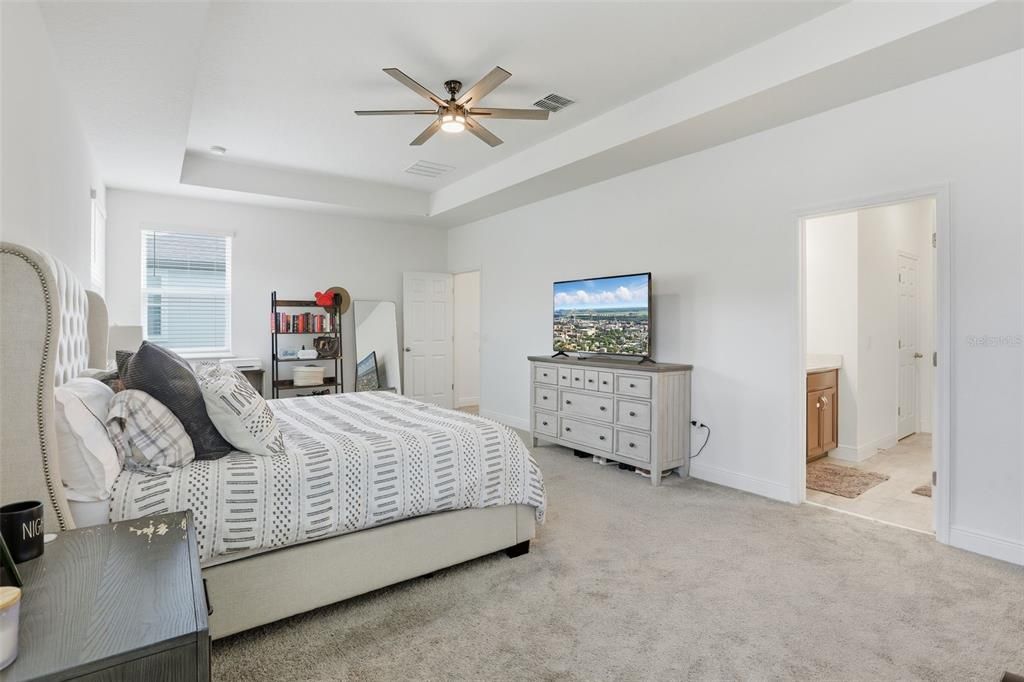 For Sale: $460,000 (3 beds, 2 baths, 2312 Square Feet)