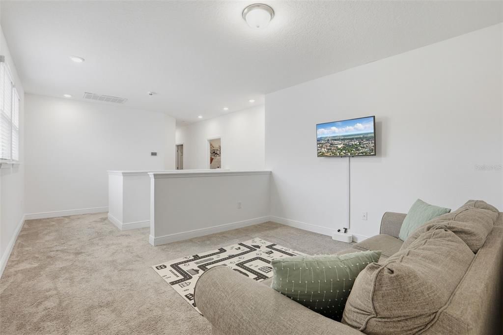 For Sale: $460,000 (3 beds, 2 baths, 2312 Square Feet)