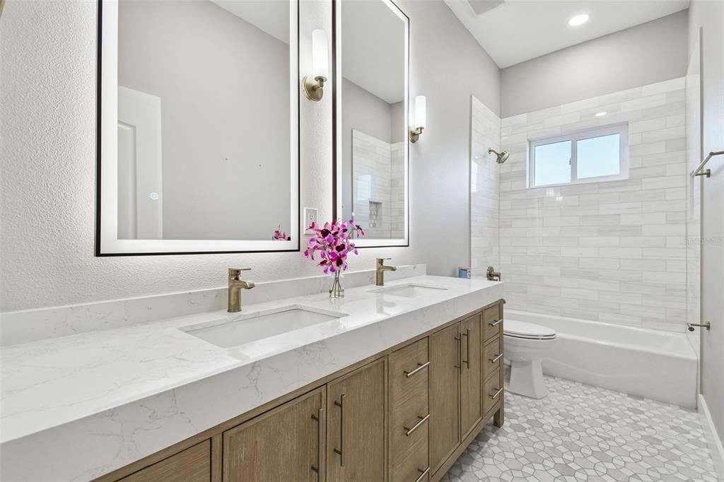 For Sale: $1,289,900 (4 beds, 3 baths, 2625 Square Feet)