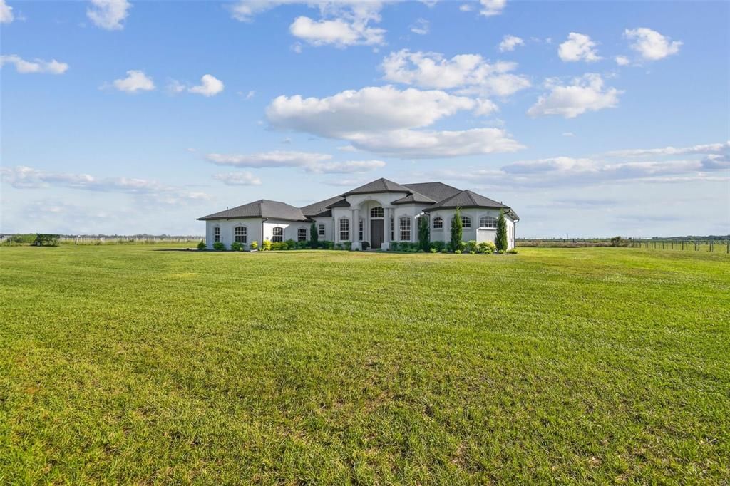 For Sale: $1,289,900 (4 beds, 3 baths, 2625 Square Feet)