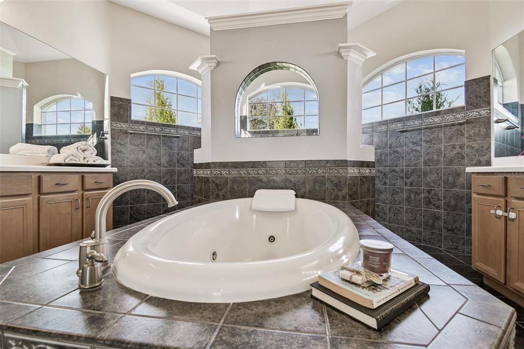 For Sale: $1,289,900 (4 beds, 3 baths, 2625 Square Feet)