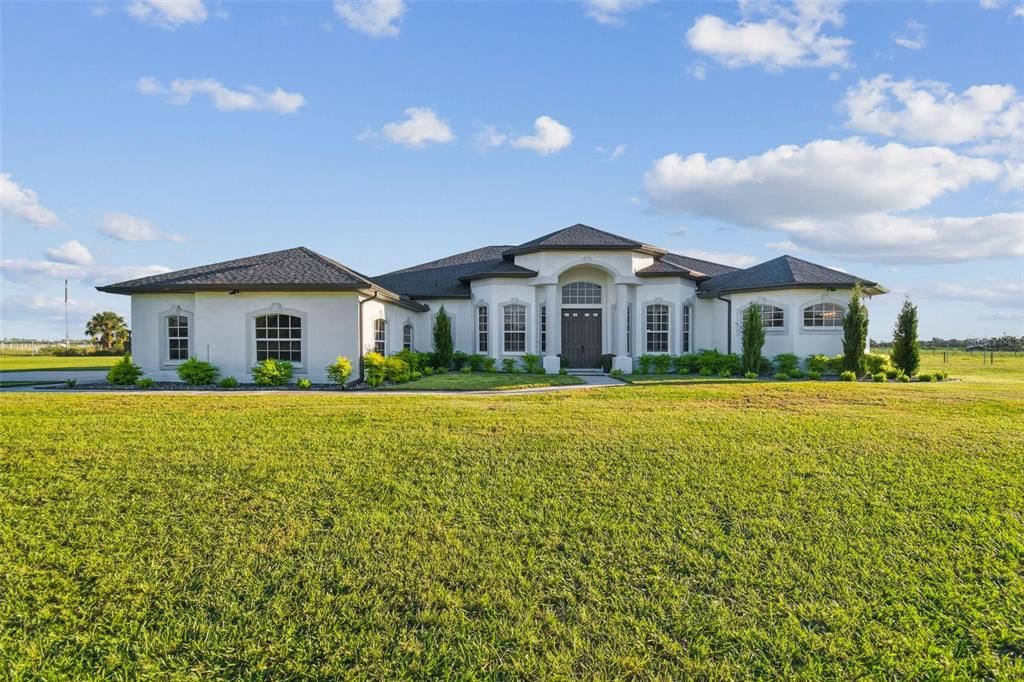 For Sale: $1,289,900 (4 beds, 3 baths, 2625 Square Feet)