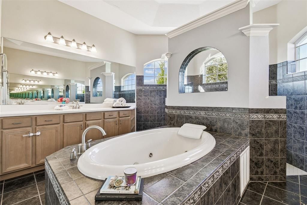 For Sale: $1,289,900 (4 beds, 3 baths, 2625 Square Feet)